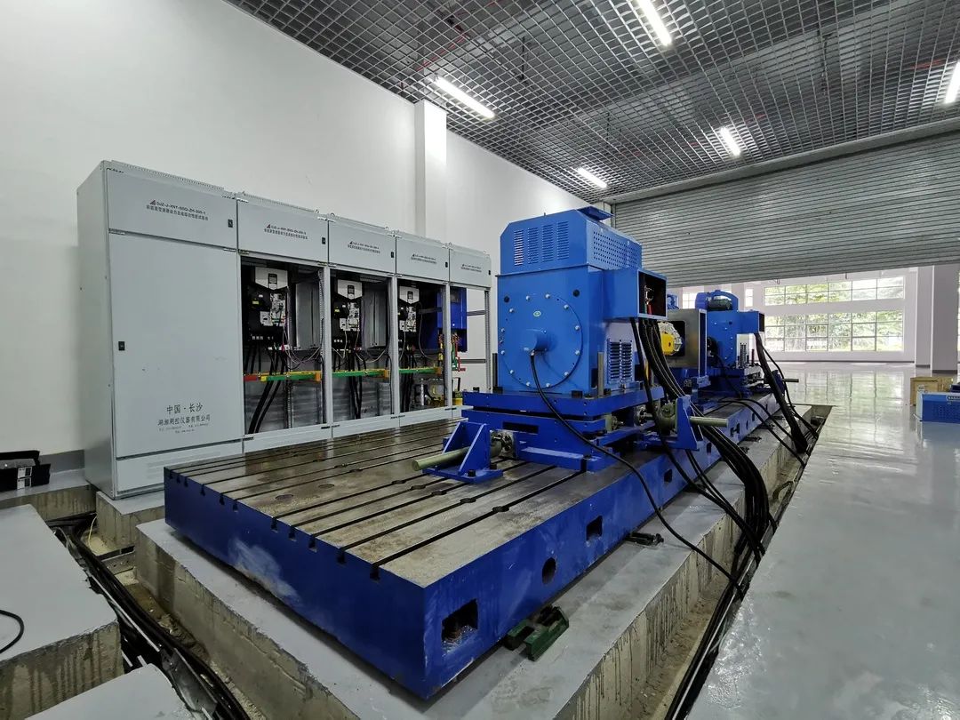 1676433136451952.jpg 8b8a52200dcb009d94436c6329b0917f.jpg